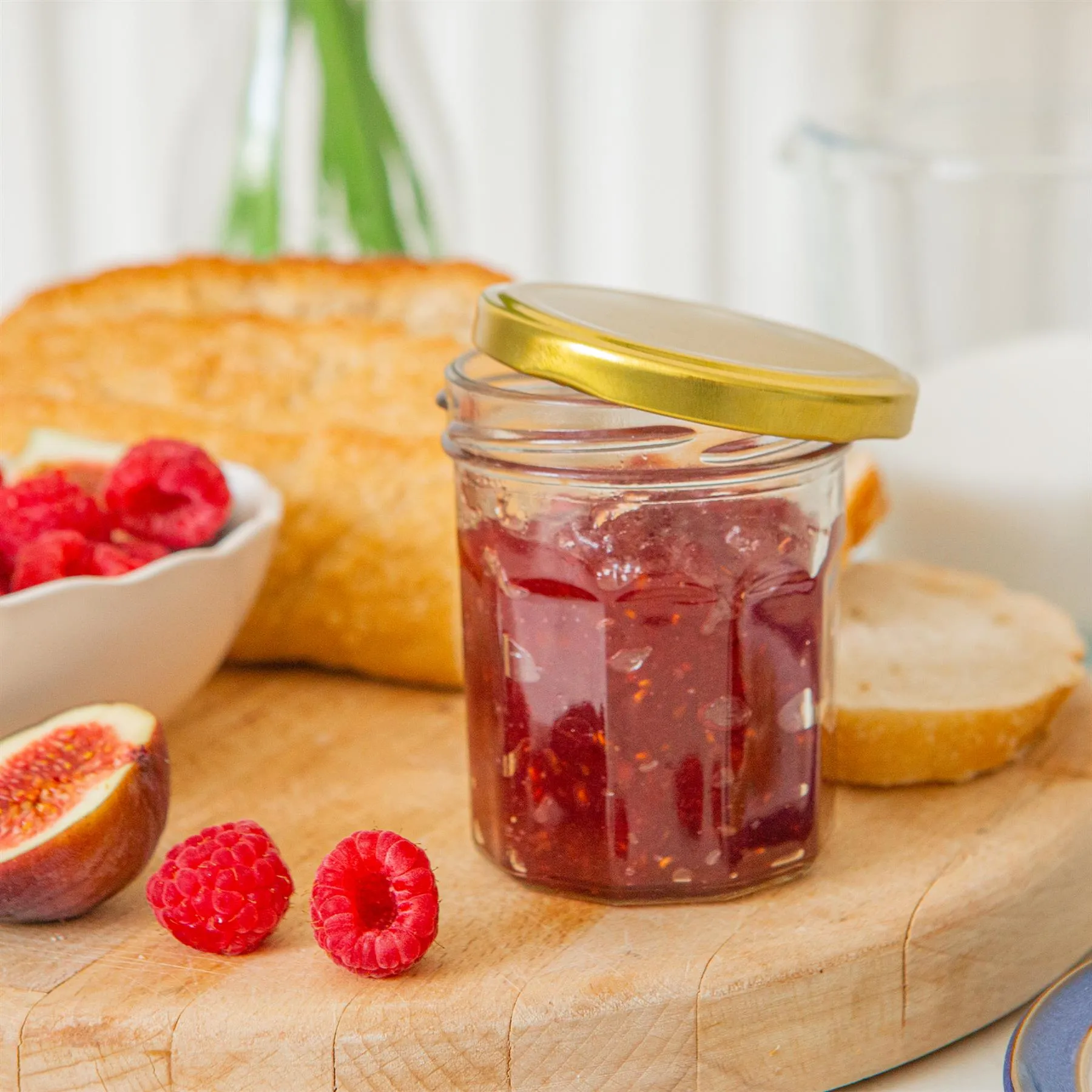 150ml Glass Jam Jars with Lids - Pack of 6 - By Argon Tableware