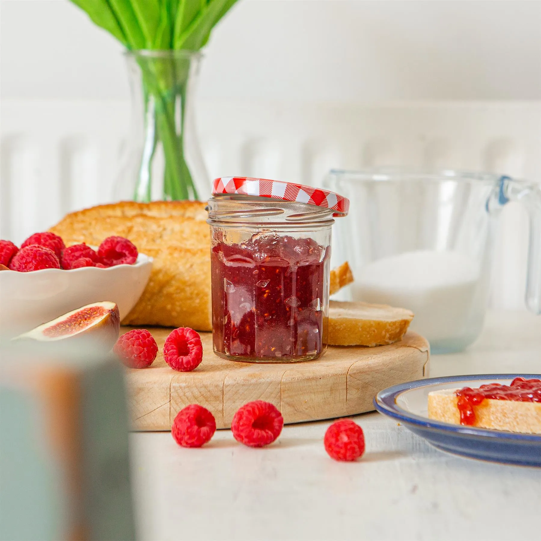 150ml Glass Jam Jars with Lids - Pack of 6 - By Argon Tableware