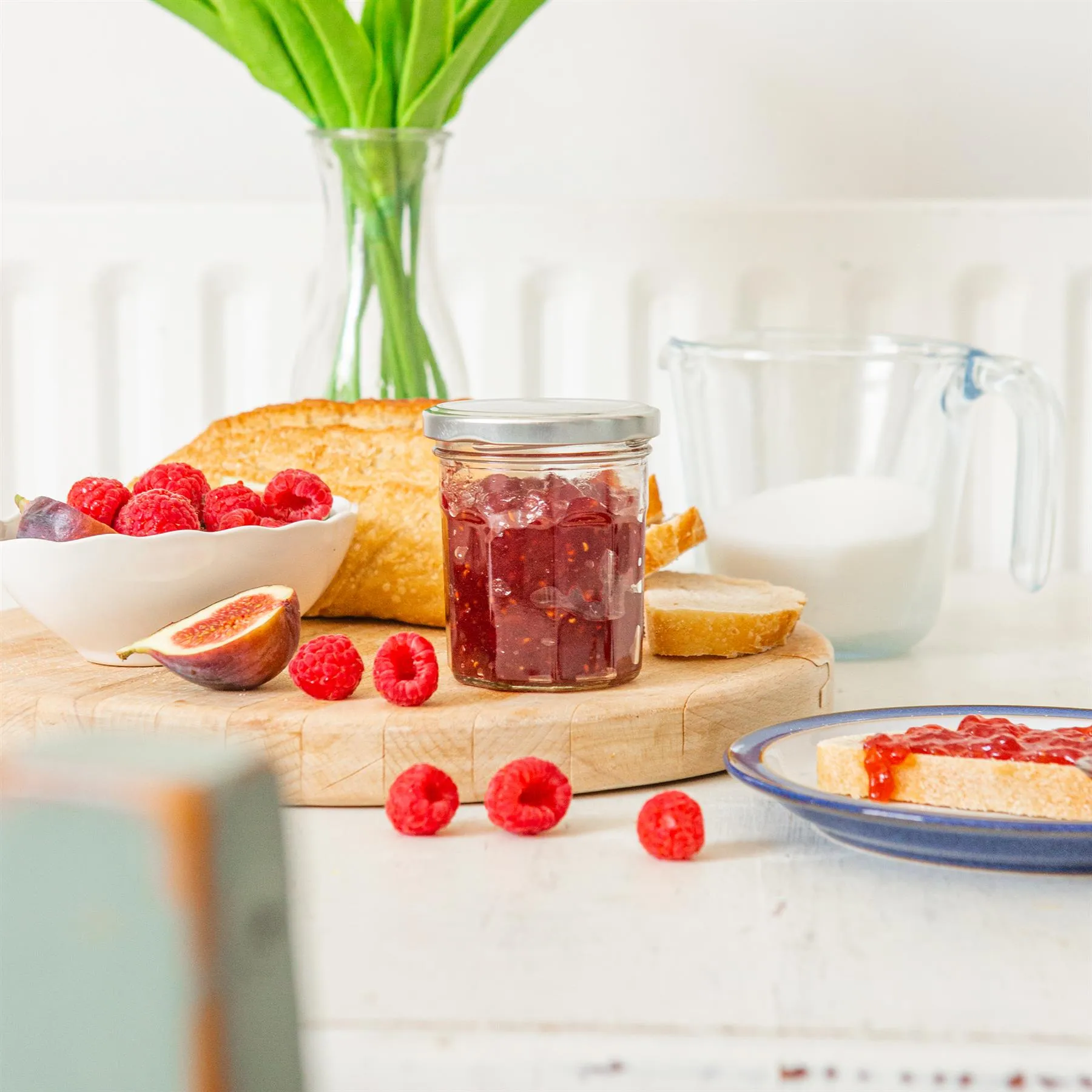 150ml Glass Jam Jars with Lids - Pack of 6 - By Argon Tableware