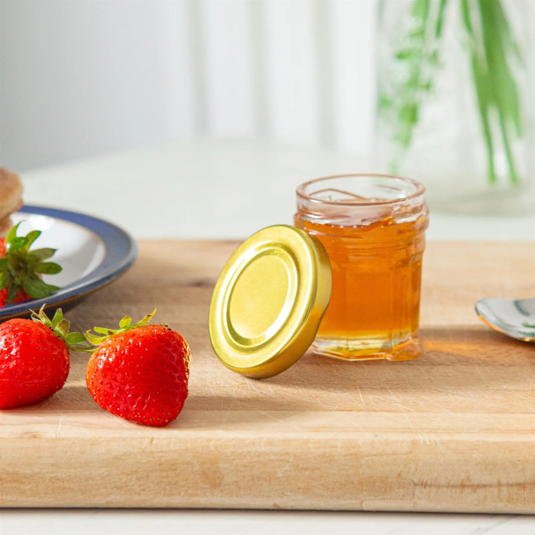 30ml Glass Jam Jars with Lids - Pack of 6 - By Argon Tableware