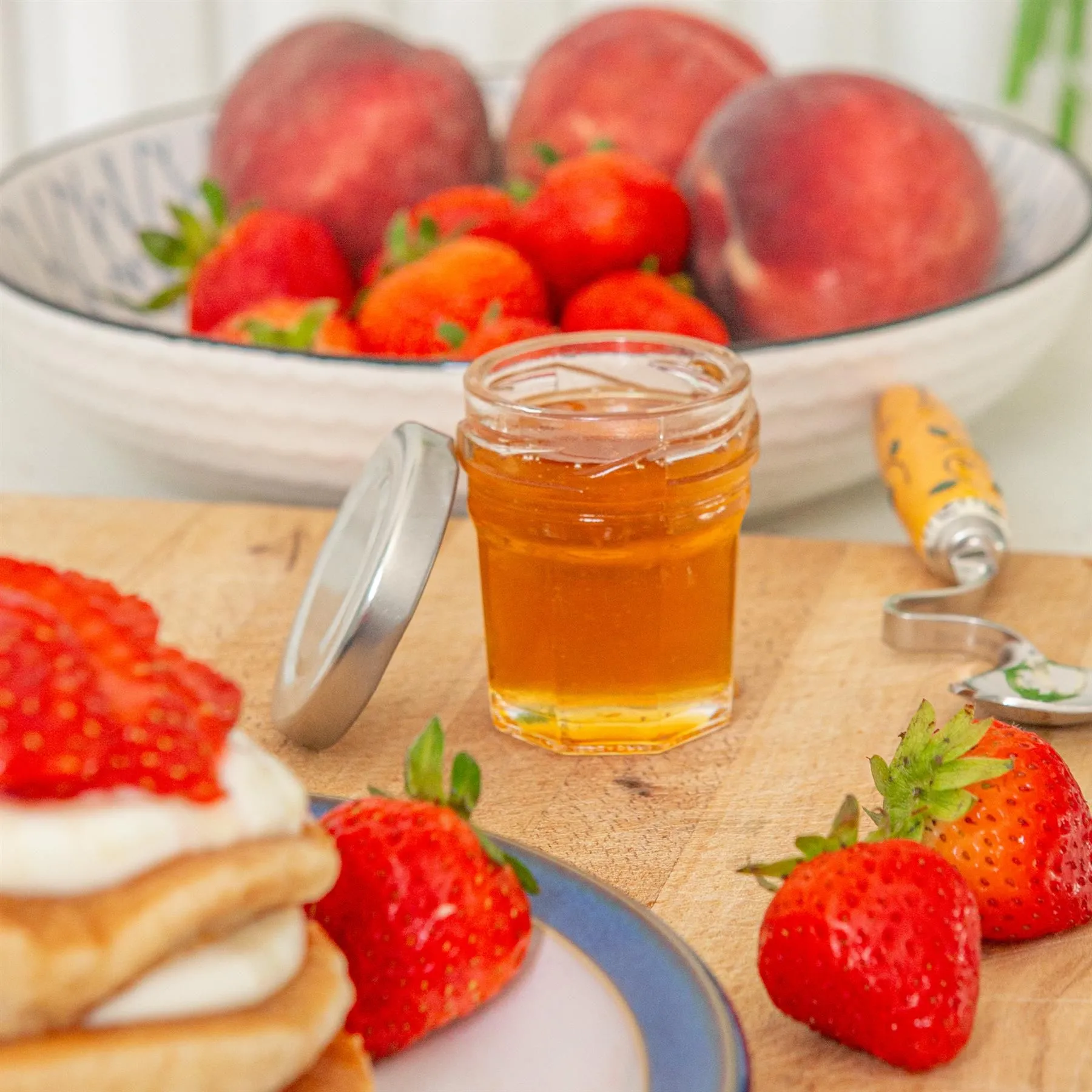30ml Glass Jam Jars with Lids - Pack of 6 - By Argon Tableware