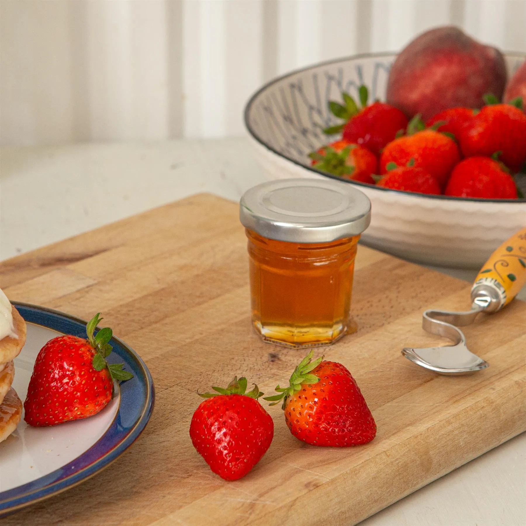 30ml Glass Jam Jars with Lids - Pack of 6 - By Argon Tableware