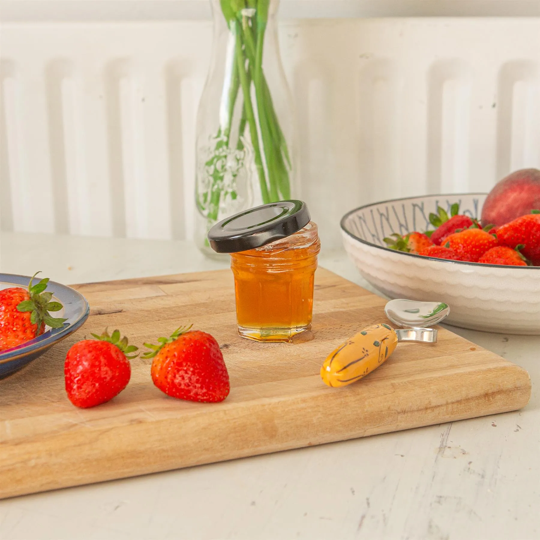 30ml Glass Jam Jars with Lids - Pack of 6 - By Argon Tableware