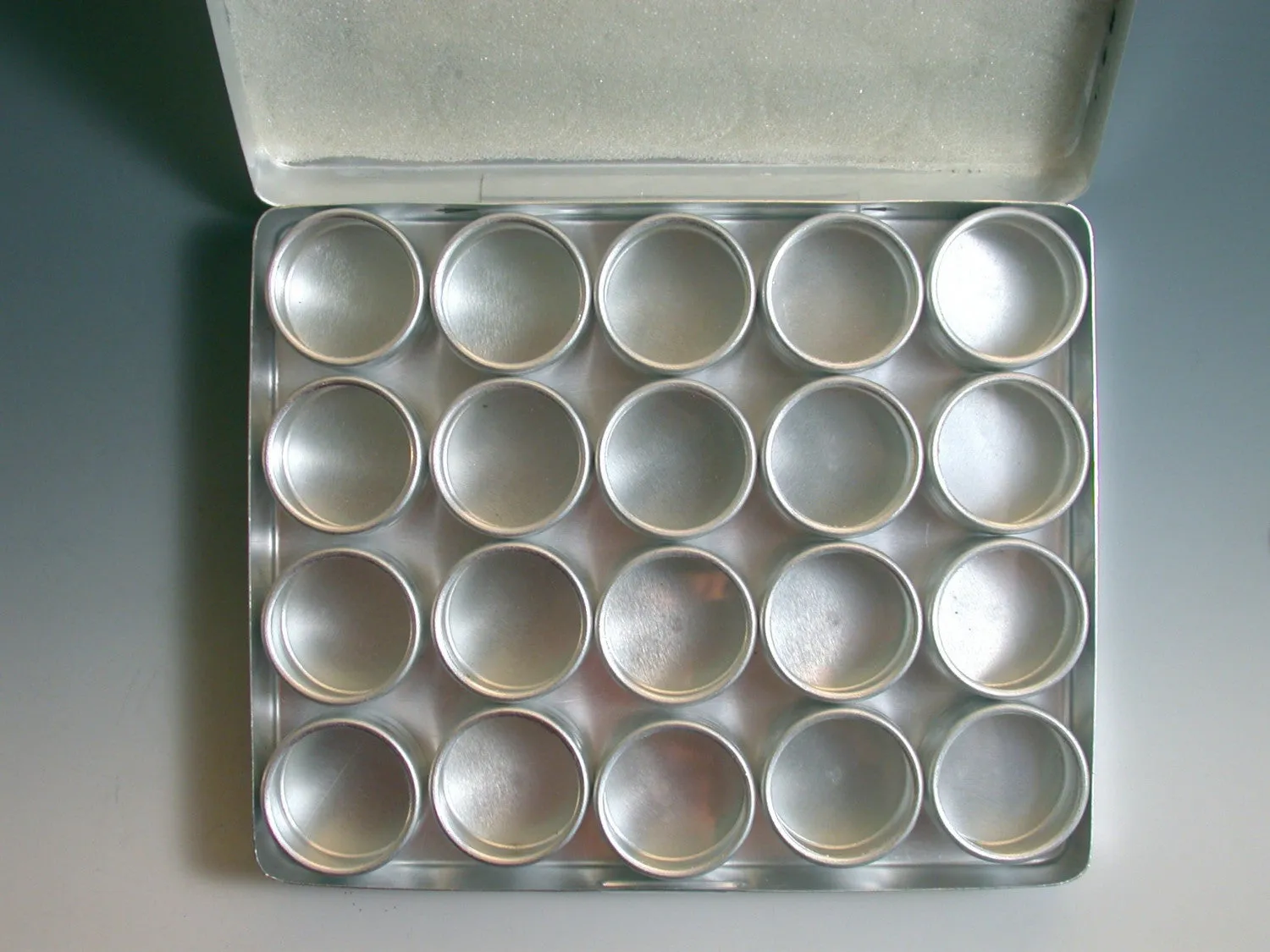 Glass top aluminum jars, 21 pc small item cans, Small finding organizer, Storage jars and case
