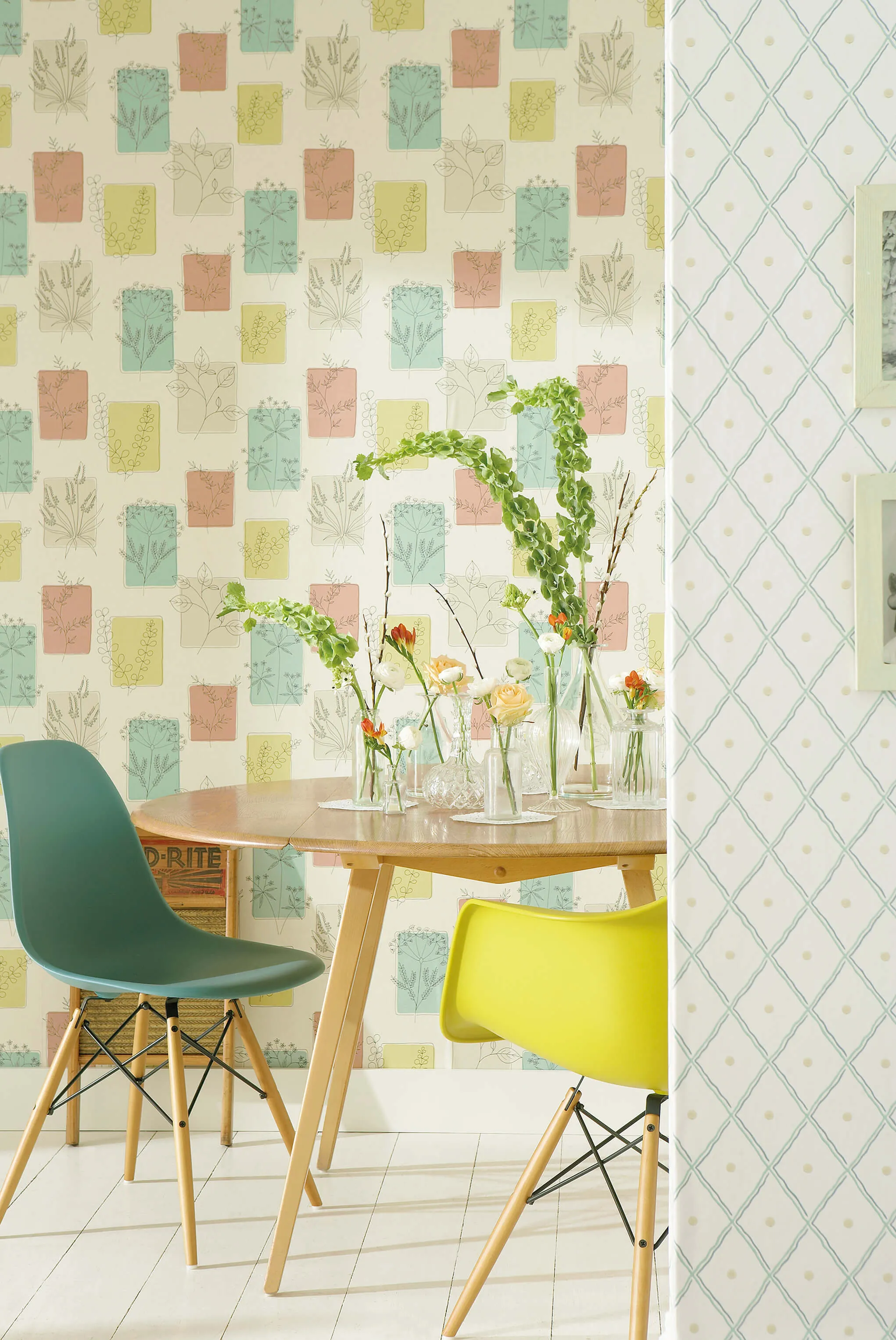 Herbes Wallpaper by Little Greene