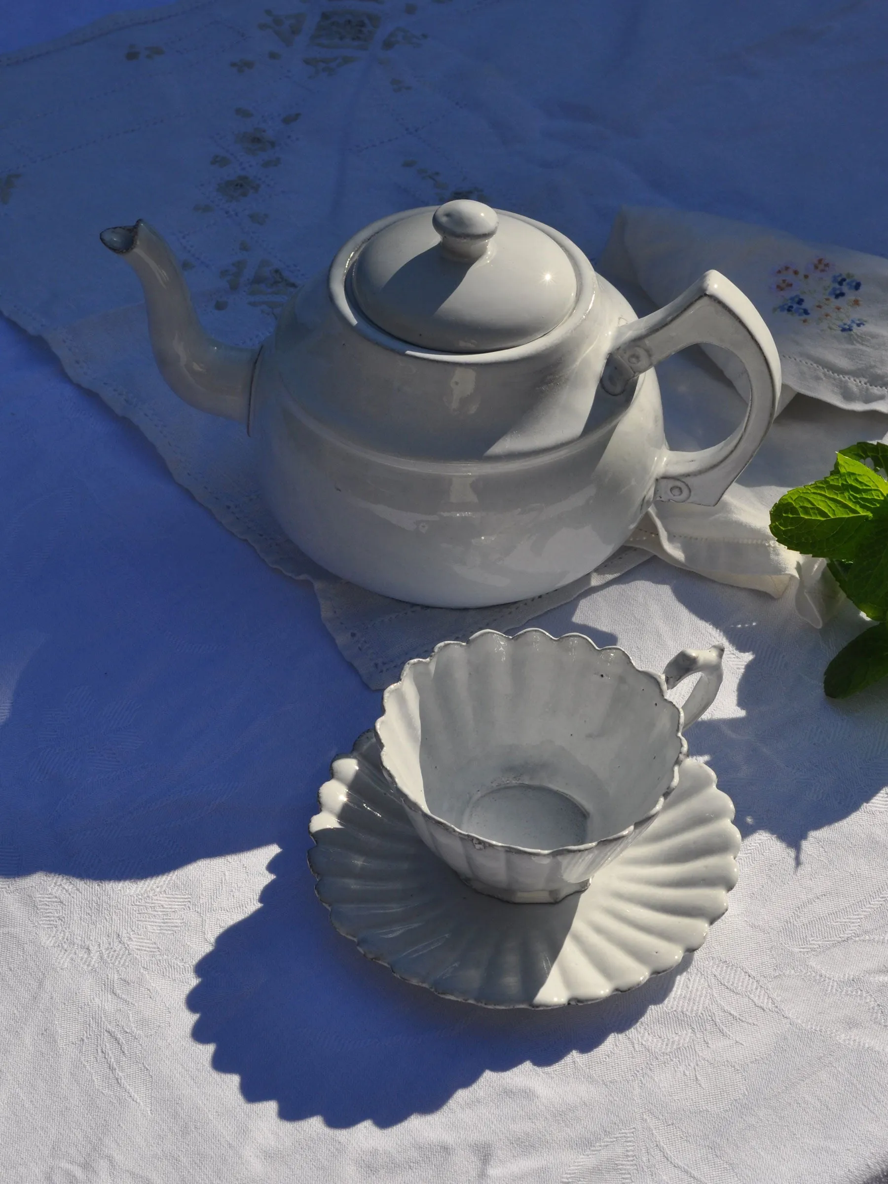Marguerite Tea Cup and Saucer