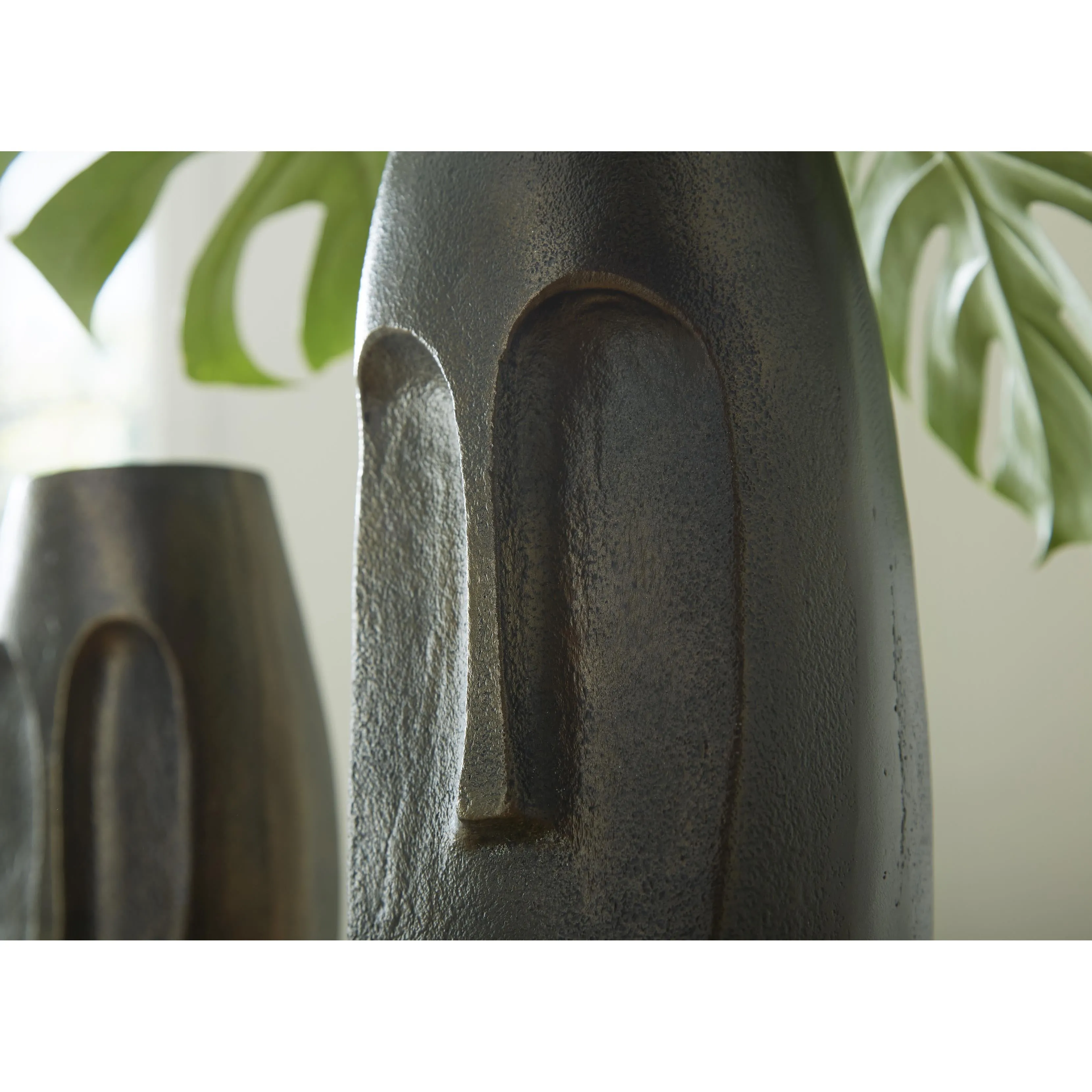 Signature Design by Ashley Elanman A2000693 Vase