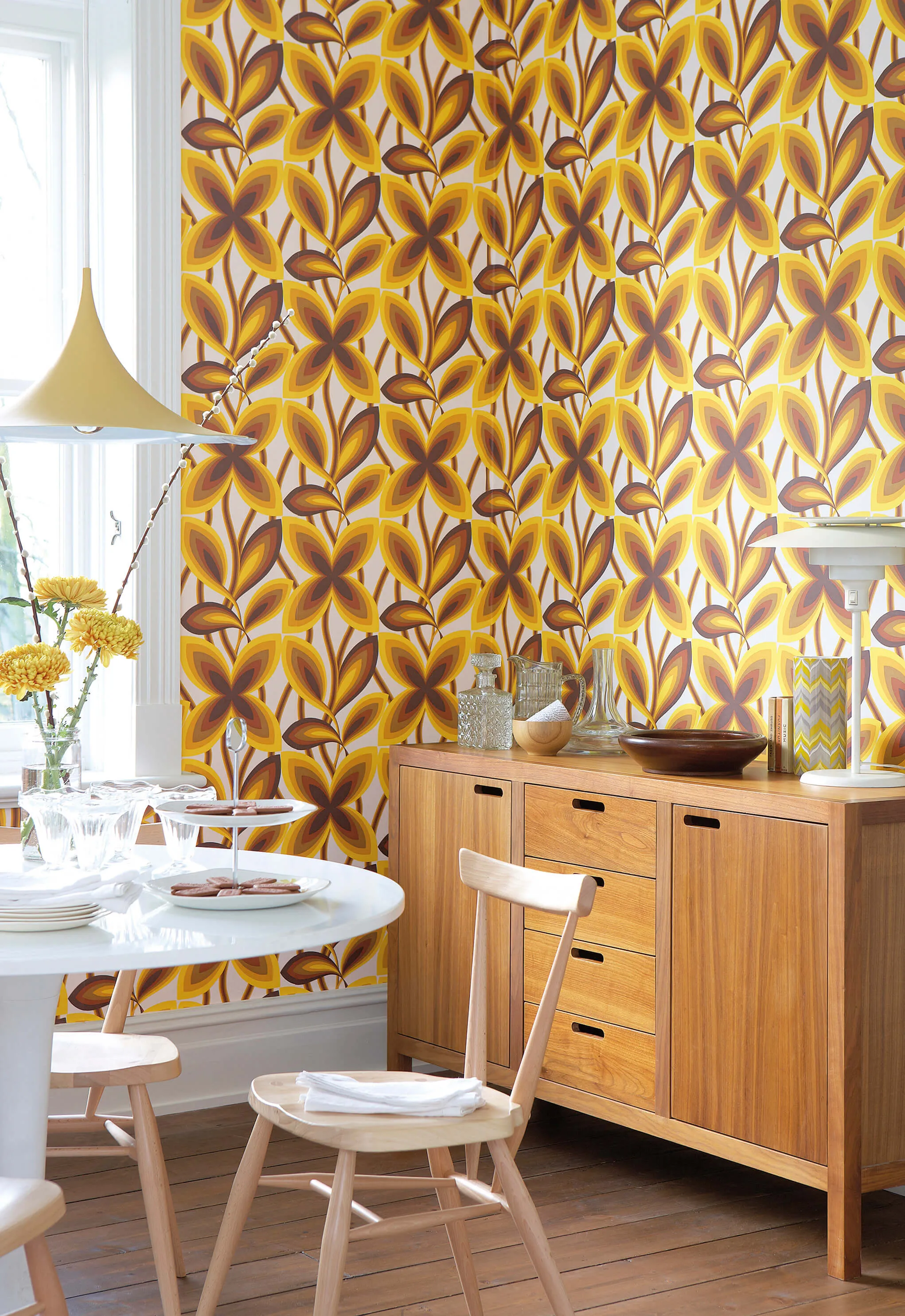 Starflower Wallpaper by Little Greene