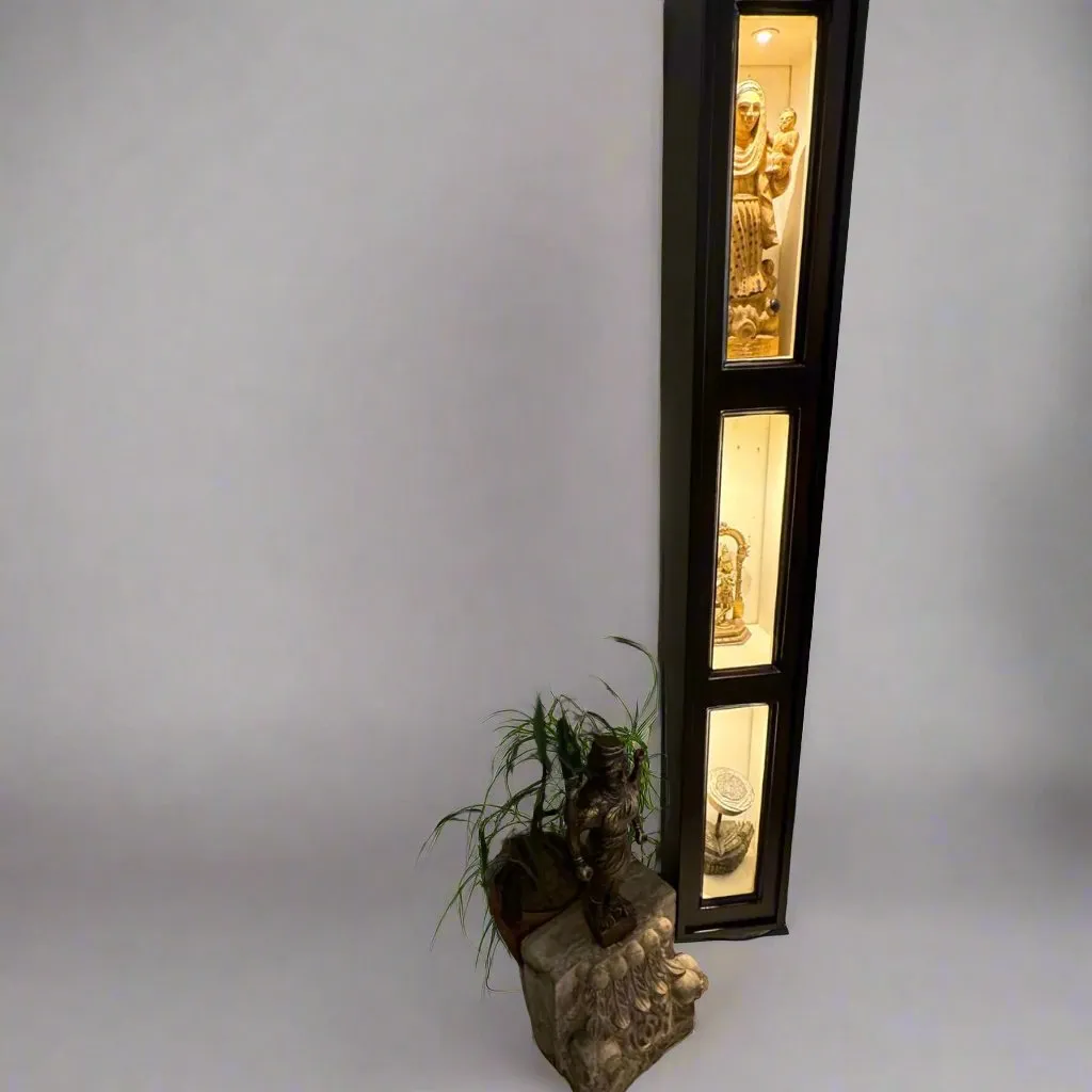 Tall Wooden Jharokha : Haya 4