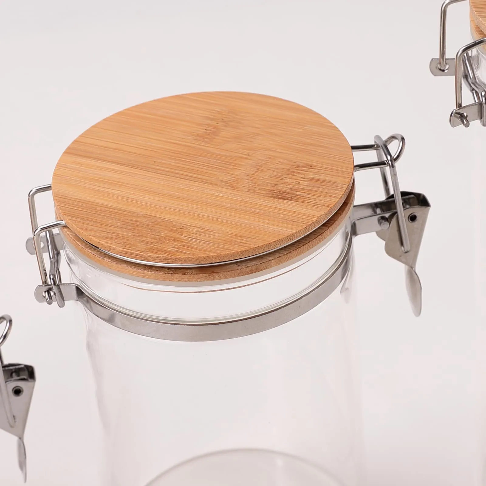 USHA SHRIRAM Borosilicate Containers With Wooden Lid (650ml, 1L, 1.5L) | Glass Container Jar For Kitchen Storage | Microwave Safe | Kitchen Containers Box With Air Tight Lid | Kitchen Organisers